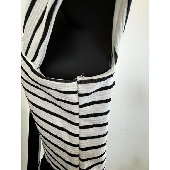 Love Culture Dress Size S - Picture 8 of 9